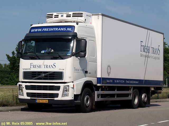 Volvo-FH12-420-Fresh-Trans-290505-02.jpg