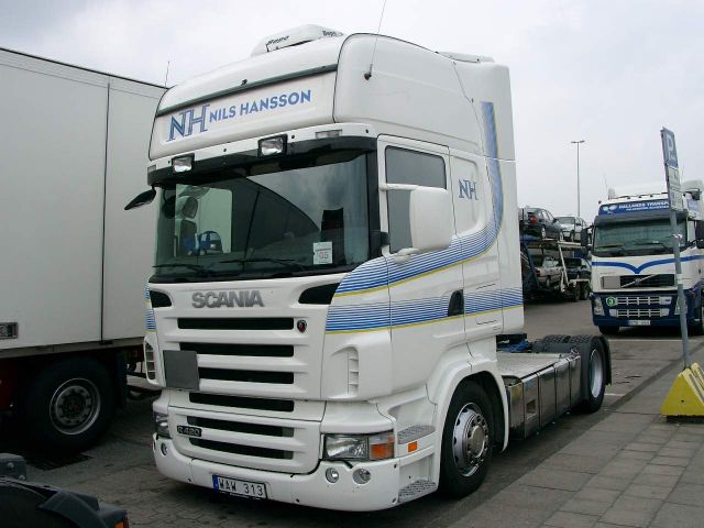 Scania-R-420-Hansson-Willann-140505-02.jpg - Michael Willann
