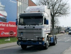 Scania-113-M-360-Hanssons-Willann-040504-1