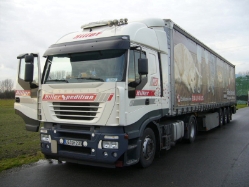 Iveco-Stralis-AS-Hiller-Voss-170108-03
