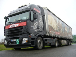 Iveco-Stralis-AS-II-440-S-50-Hiller-Voss-231107-02
