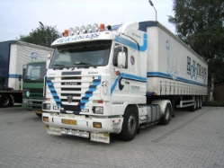 Scania-143-M-420-Hovotrans-Boeder-090806-06