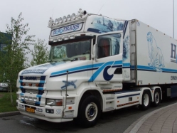 Scania-164-G-580-Hovotrans-Holz-210706-12