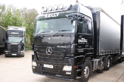 MB-Actros-2548-MP2-Kelly-Fitjer-040509-05
