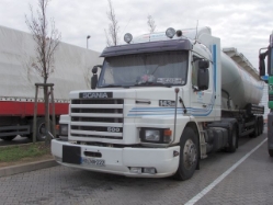 Scania-143-M-500-Koerdel-Holz-180105-1