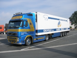 Volvo-FH12-420-Kropfeld-Holz-040608-01