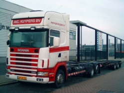 Scania-114-L-380-Kuypers-Levels-291204-2