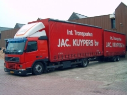 Volvo-FM12-340-Kuypers-Levels-140505-01