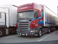 Scania-R-500-Martinelli-Holz-120805-01-I