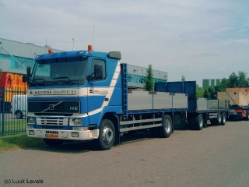 Volvo-FH12-380-Mertens-Levels-280107-11
