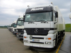 MB-Actros-2543-Messing-Voss-180507-01