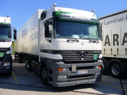 MB-Actros-2546-Messing-Voss-060507-02