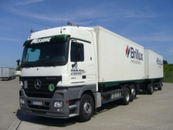 MB-Actros-MP2-Messing-Voss-060507-06