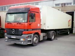 MB-Actros-1840-Meyer-Strauch-220504-2