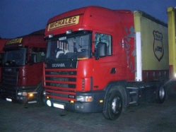 Scania-124-L-420-Michalec-161105-05