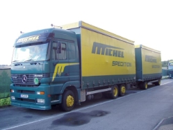 MB-Actros-2540-Michel-Holz-120904-4
