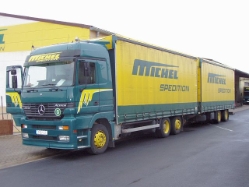 MB-Actros-2543-Michel-Holz-120904-1