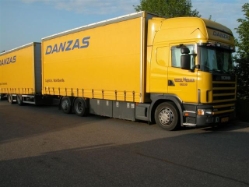 Scania-164-L-480-BMoeller-Danzas-Schiffner-300504-1
