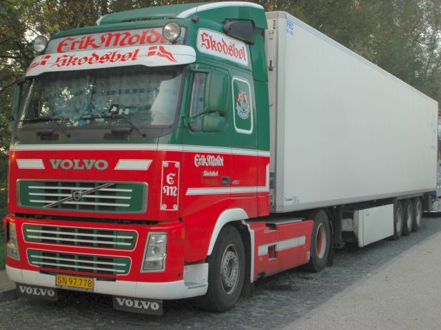Volvo-FH12-420-Moldt-Schiffner-050406-01.jpg - Carsten Schiffner