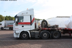 Iveco-Stralis-AS-440-S-48-Moss-Plus-1306069-07