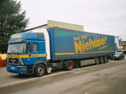 MAN-F2000-PLSZ-Niehueser-Uhl-120204-1