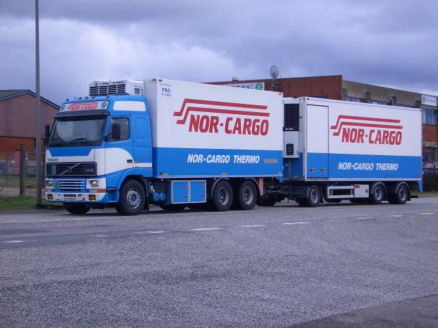 Volvo-FH12-420-Norcargo-Stober-160504-2.jpg