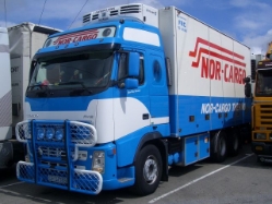 Volvo-FH12-460-Norcargo-Stober-281204-23