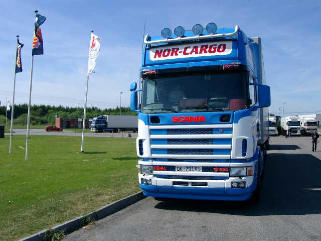 Scania-164-L-580-Norcargo-Willann-090604-1.jpg - Michael Willann