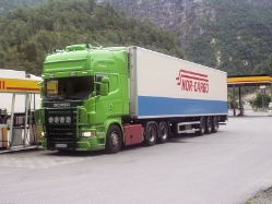Scania-R-620-Norcargo-Hartsieker-280908-02