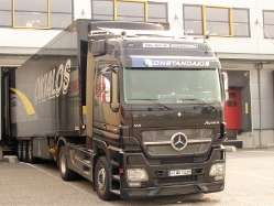 MB-Actros-1861-BE-Okialos-Holz-310807-02