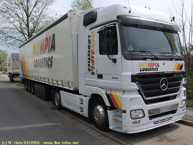 MB-Actros-1844-MP2-Olympia-300406-03.jpg