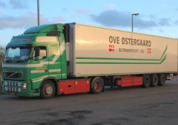 Volvo-FH12-420-Ostergaard-Schiffner-300605-03