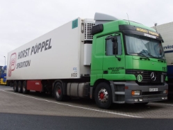 MB-Actros-1840-Poeppel-Holz-021204-1