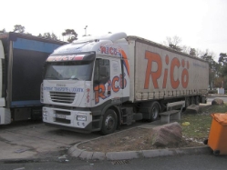 Iveco-Stralis-AS-Ricoe-Koster-180206-01