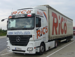 MB-Actros-MP2-Ricoe-Voss-110707-01
