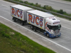 Scania-4er-Ricoe-Reck-030704-1