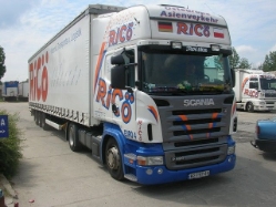 Scania-R-420-Ricoe-Skrzypczak-020805-04