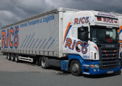 Scania-R-420-Ricoe-Schiffner-010705-01