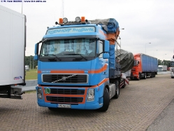 Volvo-FH-480-Rienhoff-210808-05