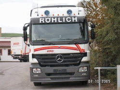 MB-Actros-MP2-Roehlich-Bach-040606-01