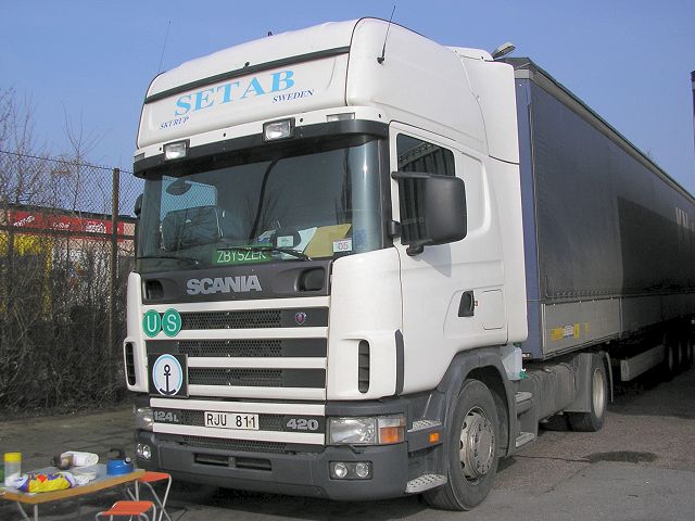 Scania-124-L-420-Setab-Wihlborg-040405-01.jpg