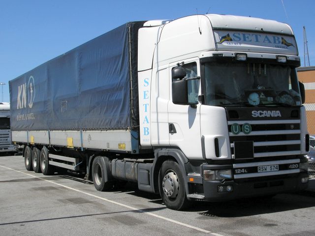 Scania-124-L-420-Setab-Wihlborg-280605-02.jpg