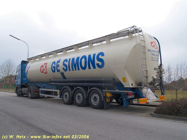 Scania-114-L-380-GE-Simons-050306-03-B.jpg