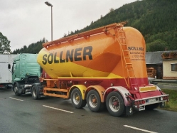 Renault-Premium-Soellner-Uhl-101004-2