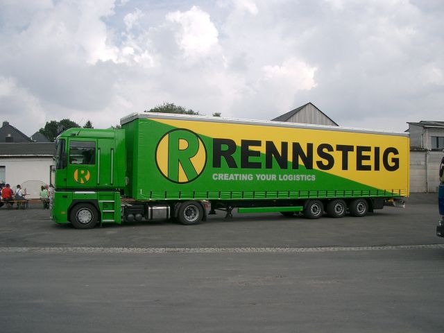 Renault-Magnum-Rennsteig-Soellner-ChSoellner-080306-03.jpg - Sped. Söllner