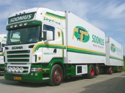 Scania-R-580-Soonius-deVisser-220605-01