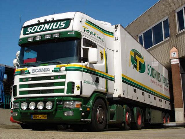 Scania-144-L-530-Soonius-Scheffers-030805-11.jpg - Cees Scheffers