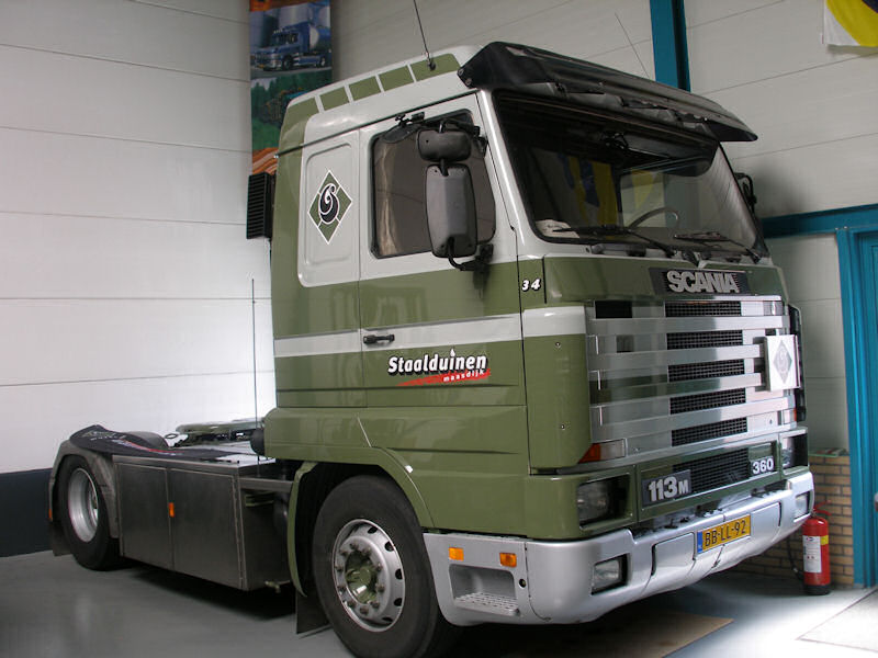 Scania-113-M-360-Staalduinen-Holz-020709-01.jpg