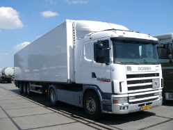 Scania-124-L-400-Staalduinen-Holz-020709-01