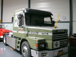 Scania-143-M-450-Staalduinen-Holz-020709-02